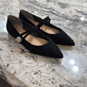 Stuart Weitzman 6.5 new black flat with crystal button